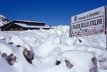 Folgore Hotel 3*